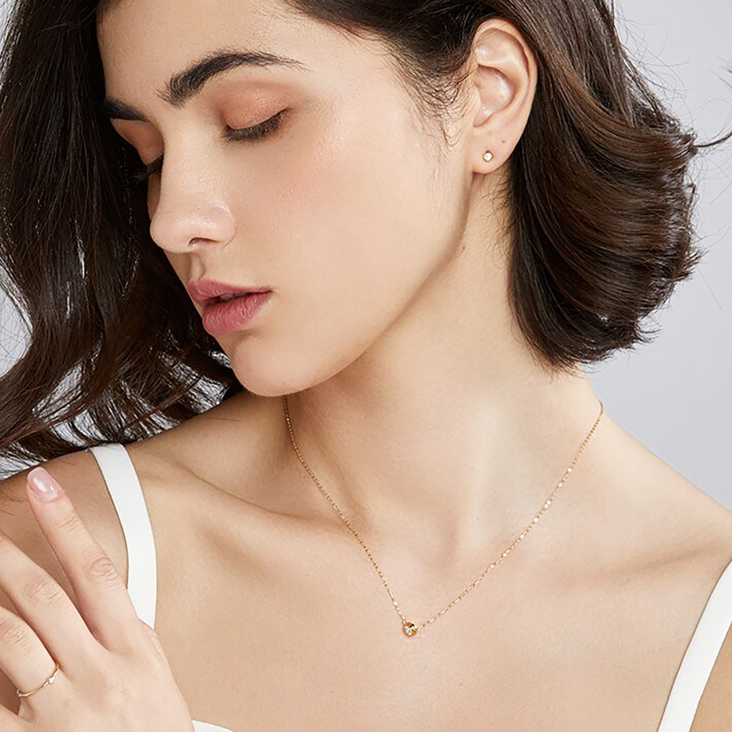 14K_Gold_Classic_Bezel_Setting_Solitaire_Necklace_ojn002_03