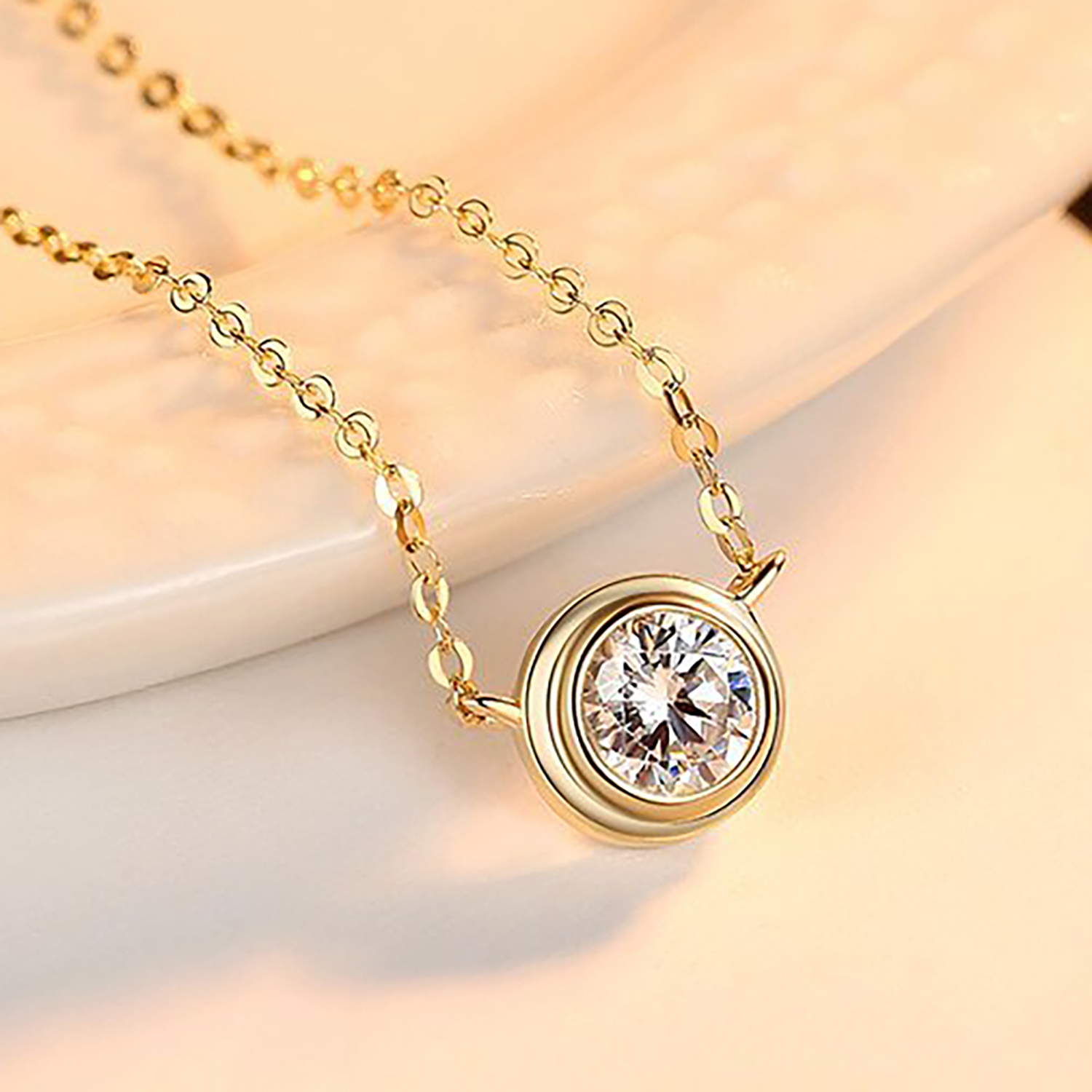 14K_Gold_Classic_Bezel_Setting_Solitaire_Necklace_ojn002_14