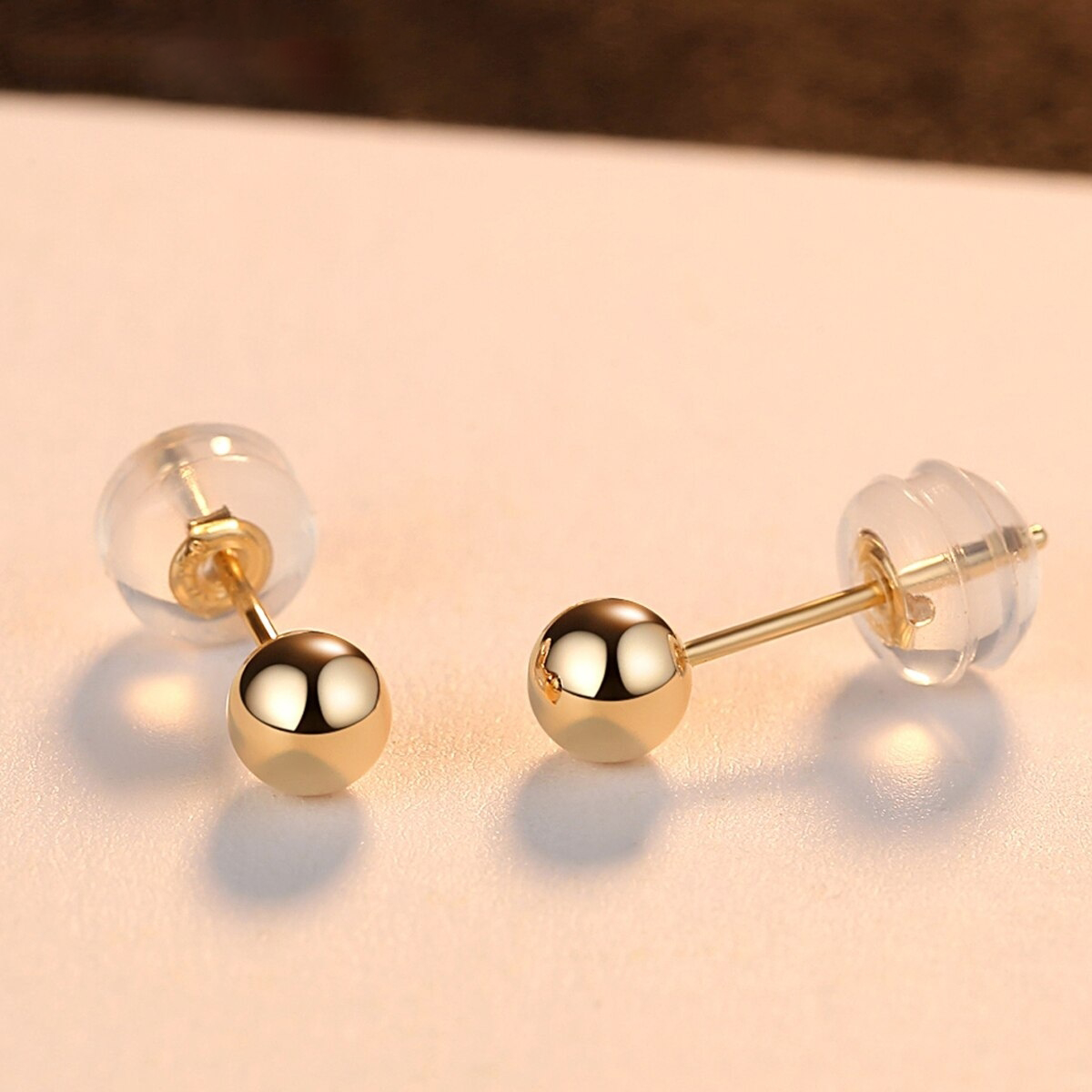 14K_Gold_Plain_Minimalist_Round_Ball_Stud_Earring_oje009_04