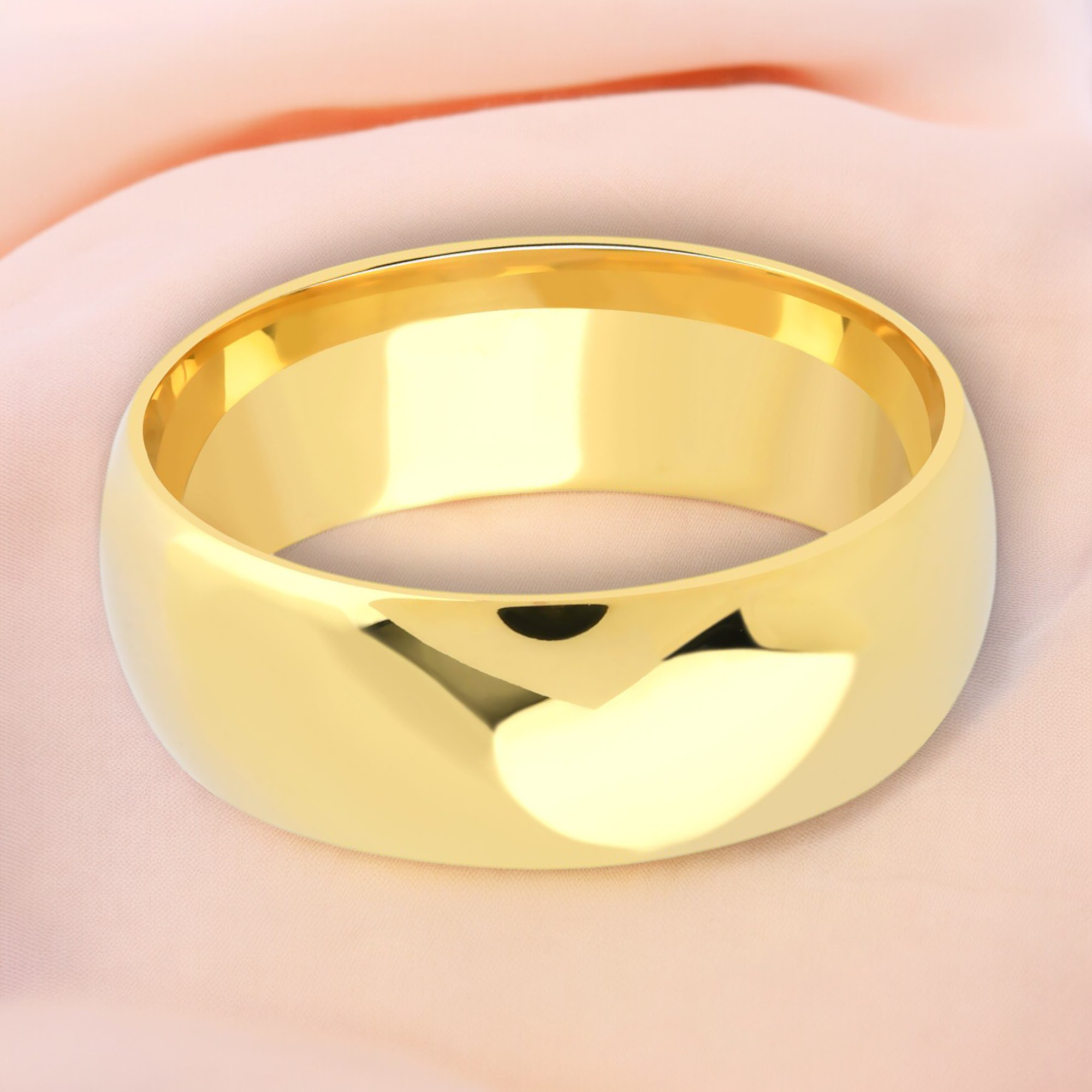 8mm dome shaped hollow ultra light wedding band yellow gold_02